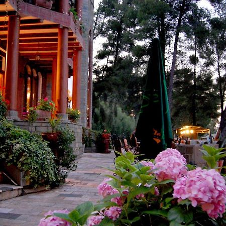 Hotel Castle Park Berat Exteriér fotografie